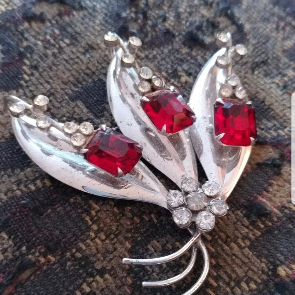 Sterling Silver Brooch W/Red & Clear Rhinestones